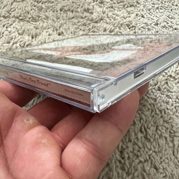 Sabrina Carpenter Man’s Best Friend Standard Signed Insert CD - Picture 7 of 8